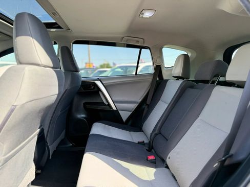 Used 2013 Toyota RAV4 XLE FWD image 17