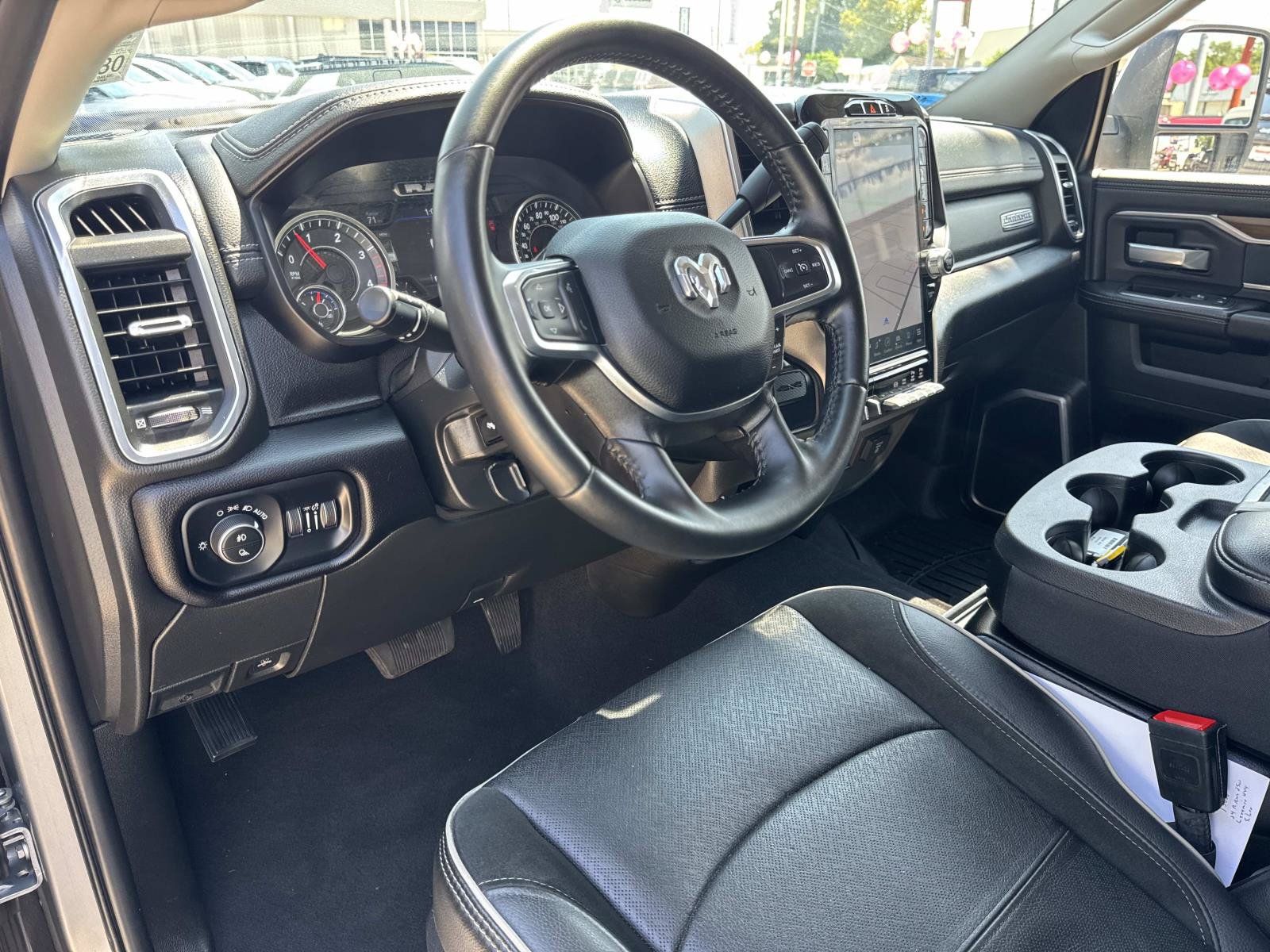 Used 2024 RAM 2500 Laramie AWD/4WD image 17