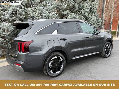 Used 2025 Kia Sorento SX Prestige image 9