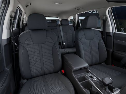 New 2026 Kia Sorento LX FWD image 15