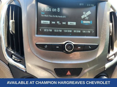 Used 2017 Chevrolet Cruze LT FWD image 17