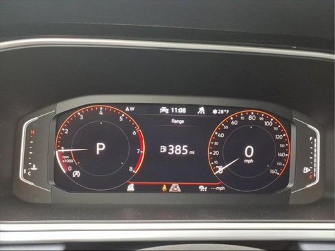 New 2026 Volkswagen Taos SEL image 27