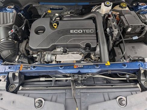 Used 2022 Chevrolet Equinox LT image 34