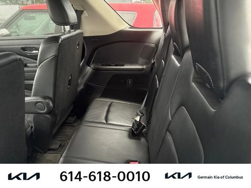 Used 2023 Nissan Pathfinder Platinum AWD/4WD image 11