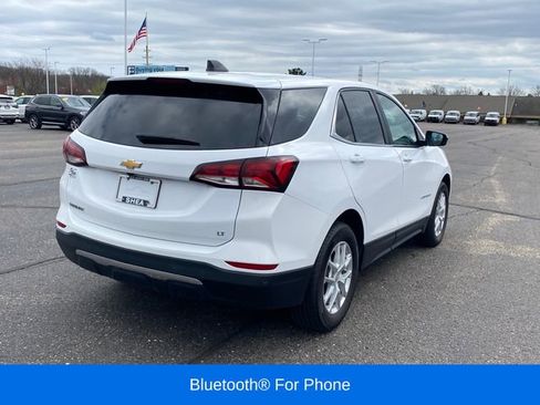 Certified 2024 Chevrolet Equinox LT w/ LPO, Floor Liner Package FWD image 4