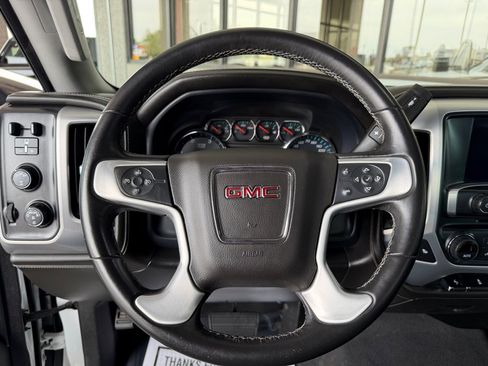 Used 2019 GMC Sierra 2500 SLT w/ Duramax Plus Package AWD/4WD image 8