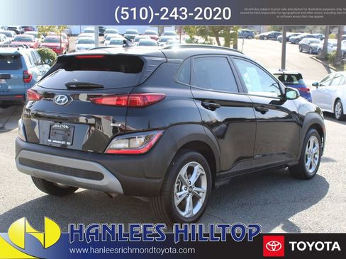 Used 2023 Hyundai Kona SEL image 7