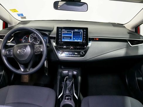Used 2021 Toyota Corolla LE FWD image 24