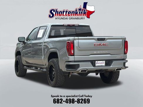 Used 2023 GMC Sierra 1500 AT4 w/ Technology Package AWD/4WD image 7