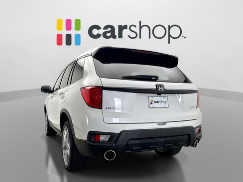 Used 2024 Honda Passport EX-L image 3
