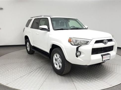 Used 2016 Toyota 4Runner SR5 Premium image 8