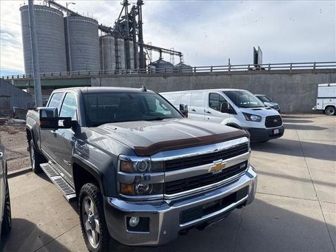 Used 2015 Chevrolet Silverado 2500 LTZ w/ Duramax Plus Package AWD/4WD image 2
