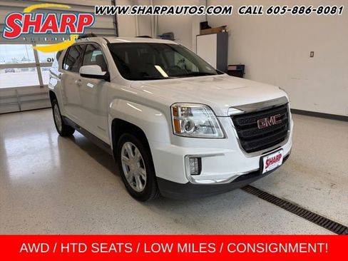 Used 2017 GMC Terrain SLE w/ Convenience Package AWD/4WD image 1