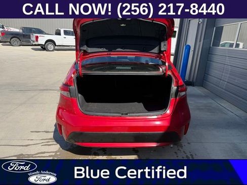 Used 2021 Toyota Corolla LE w/ LE Premium Package image 6