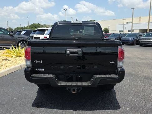 Used 2017 Toyota Tacoma Limited w/ Tow Package AWD/4WD image 20