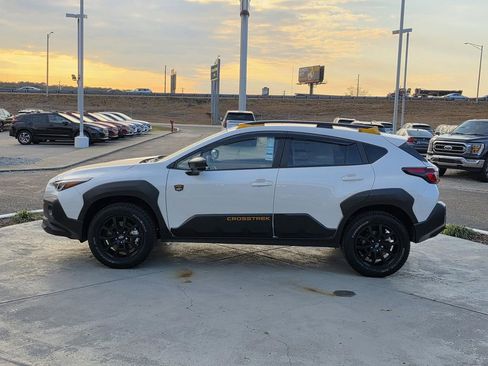 New 2026 Subaru Crosstrek 2.5i Wilderness w/ Wilderness Package AWD/4WD image 6