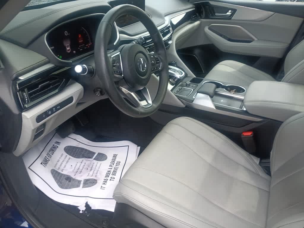 Used 2024 Acura MDX w/ Technology Package AWD/4WD image 16
