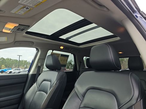 Used 2023 Nissan Pathfinder SL w/ SL Premium Package image 35