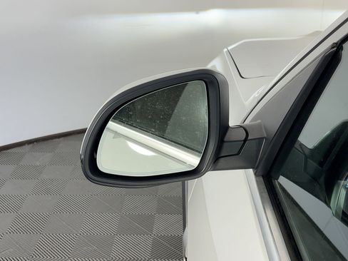 New 2026 BMW X5 sDrive40i w/ Climate Comfort Package image 23