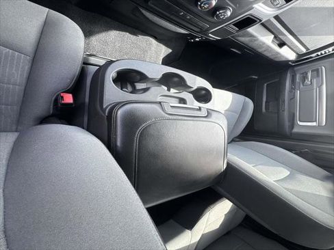 Certified 2022 RAM 1500 Classic SLT AWD/4WD image 24