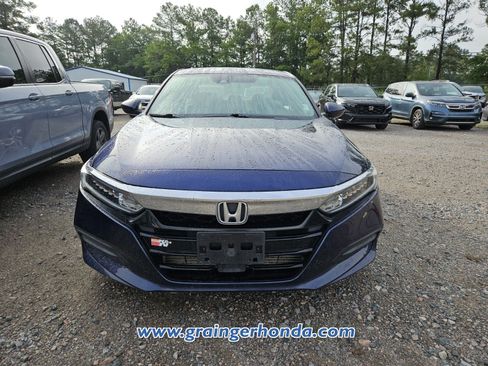 Used 2019 Honda Accord LX image 3