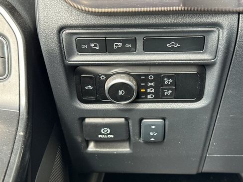 Used 2023 Ford F150 Raptor w/ Raptor 37 Performance Package AWD/4WD image 32