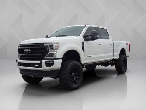 Used 2022 Ford F350 Platinum AWD/4WD image 1