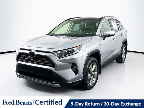 Used 2019 Toyota RAV4 Limited image 3