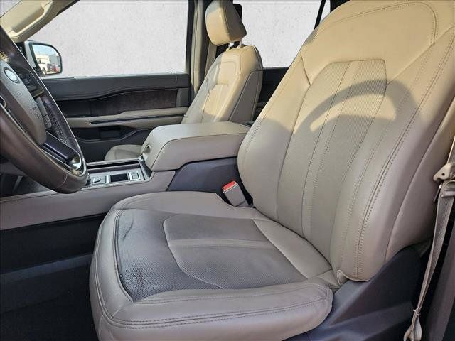 Used 2021 Ford Expedition Limited RWD image 17