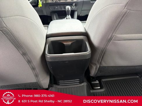 Used 2020 Toyota Tacoma SR AWD/4WD image 29