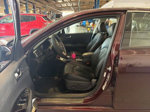 Used 2018 Kia Optima EX image 6