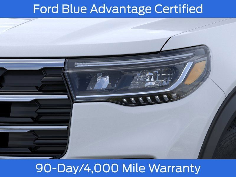 Used 2026 Ford Explorer Active AWD/4WD image 19