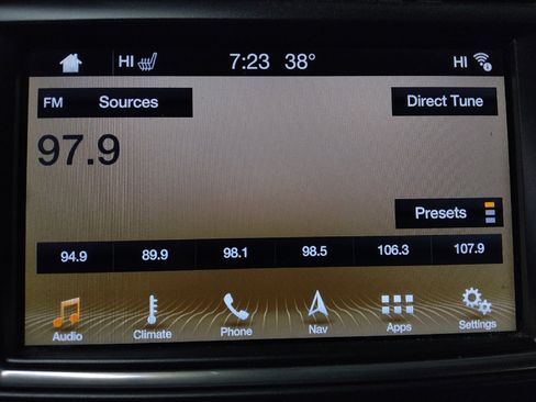 Used 2017 Lincoln MKX Reserve w/ Lincoln MKX Climate Package image 25