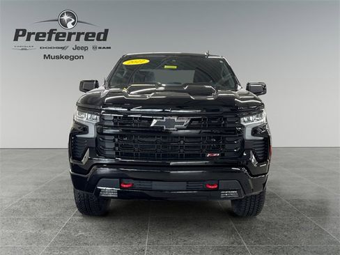 Used 2022 Chevrolet Silverado 1500 LT Trail Boss w/ Protection Package image 11