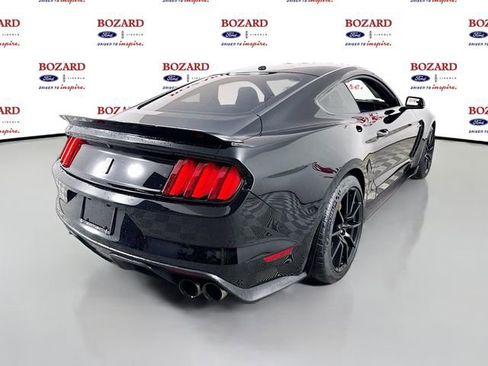 Used 2016 Ford Mustang Shelby GT350 w/ Technology Package image 8