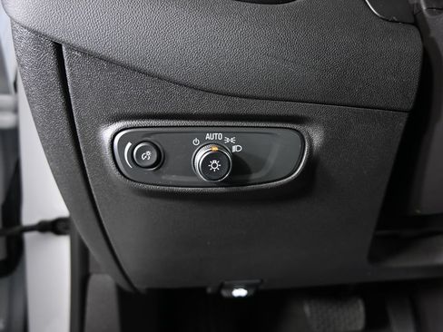 Used 2024 Chevrolet Equinox RS AWD/4WD image 23