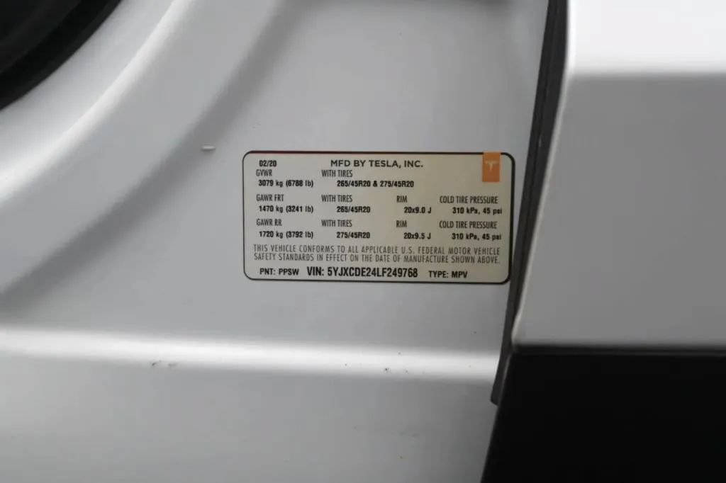 Used 2020 Tesla Model X Long Range AWD/4WD image 22