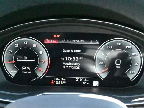 Certified 2024 Audi Q5 2.0T Premium Plus w/ Premium Plus Package image 28