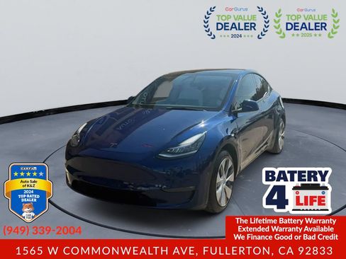 Used 2021 Tesla Model Y Long Range AWD/4WD image 3