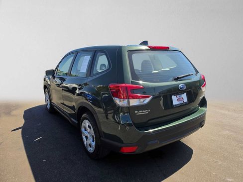 Certified 2023 Subaru Forester AWD/4WD image 5