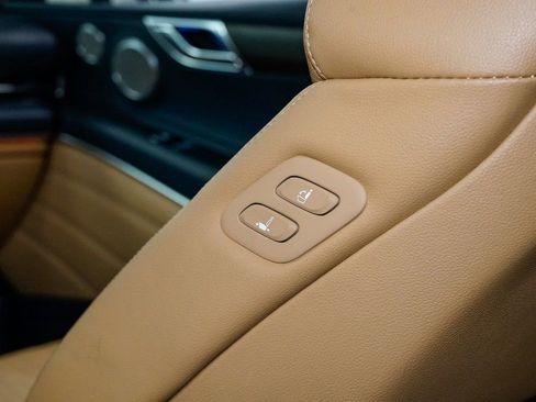 Used 2024 Genesis GV80 3.5T w/ Advanced Package image 11