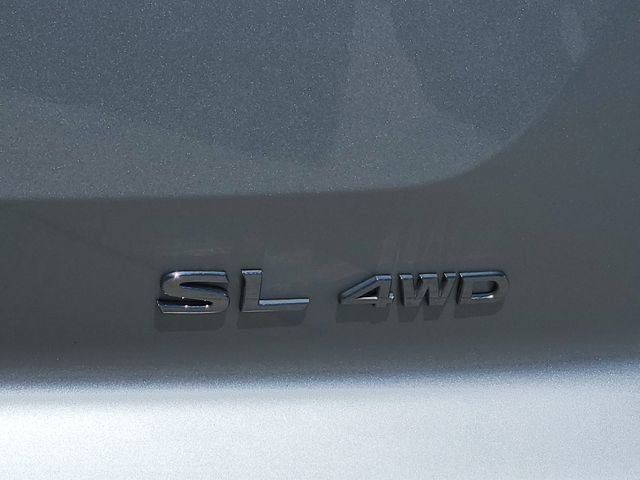 Used 2025 Nissan Pathfinder SL w/ SL Premium Package AWD/4WD image 13