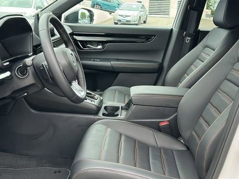 Used 2026 Honda CR-V Sport Touring image 10