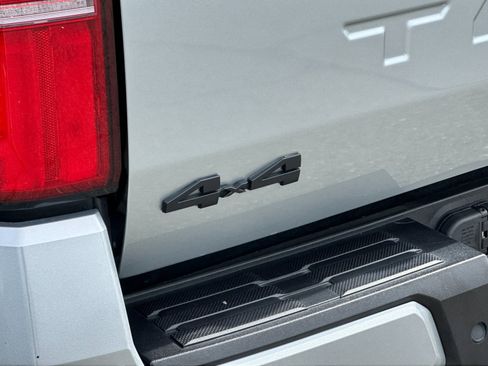 Used 2024 Toyota Tacoma TRD Off-Road w/ TRD Off Road Upgrade Package image 25