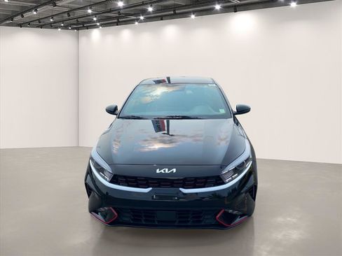 Certified 2024 Kia Forte GT-Line FWD image 3