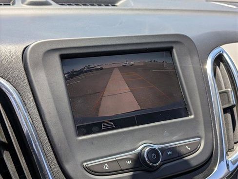 Used 2023 Chevrolet Equinox LS FWD image 12