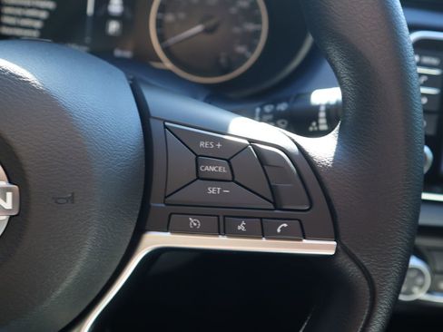 New 2025 Nissan Versa SV w/ Trunk Package image 16