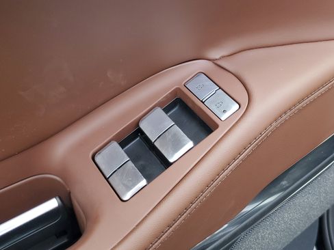 New 2026 Lincoln Navigator Reserve image 10