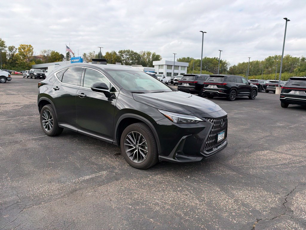 Used 2024 Lexus NX 350 AWD w/ Vision Package image 14