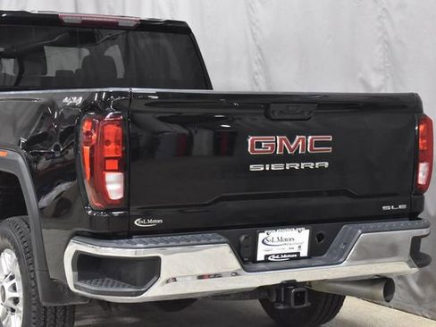 Used 2021 GMC Sierra 2500 SLE image 9